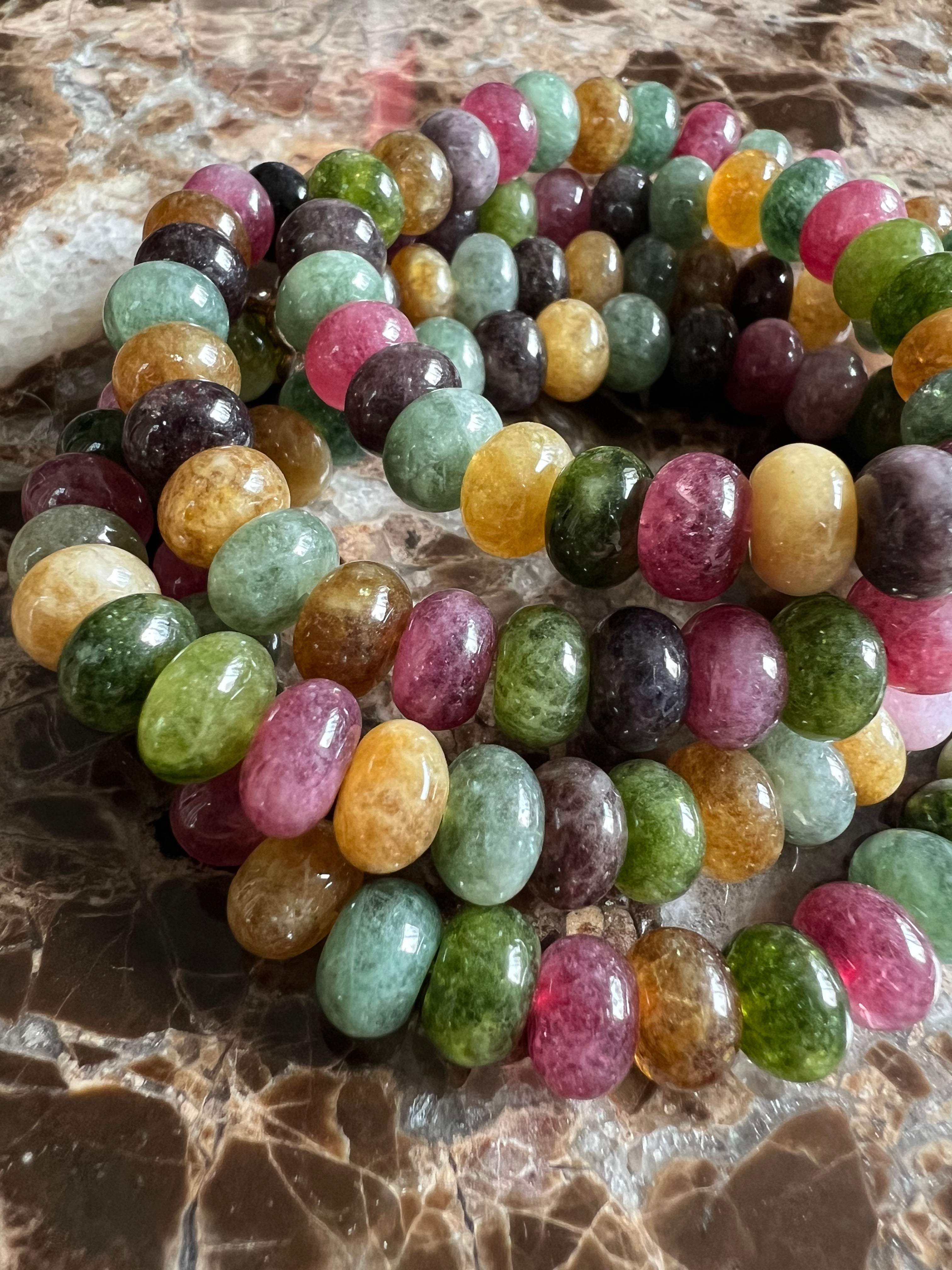 Flerfärgad Turmalin – Regnbågsturmalin för Skydd, Hjärtenergi & Emotionell Balans