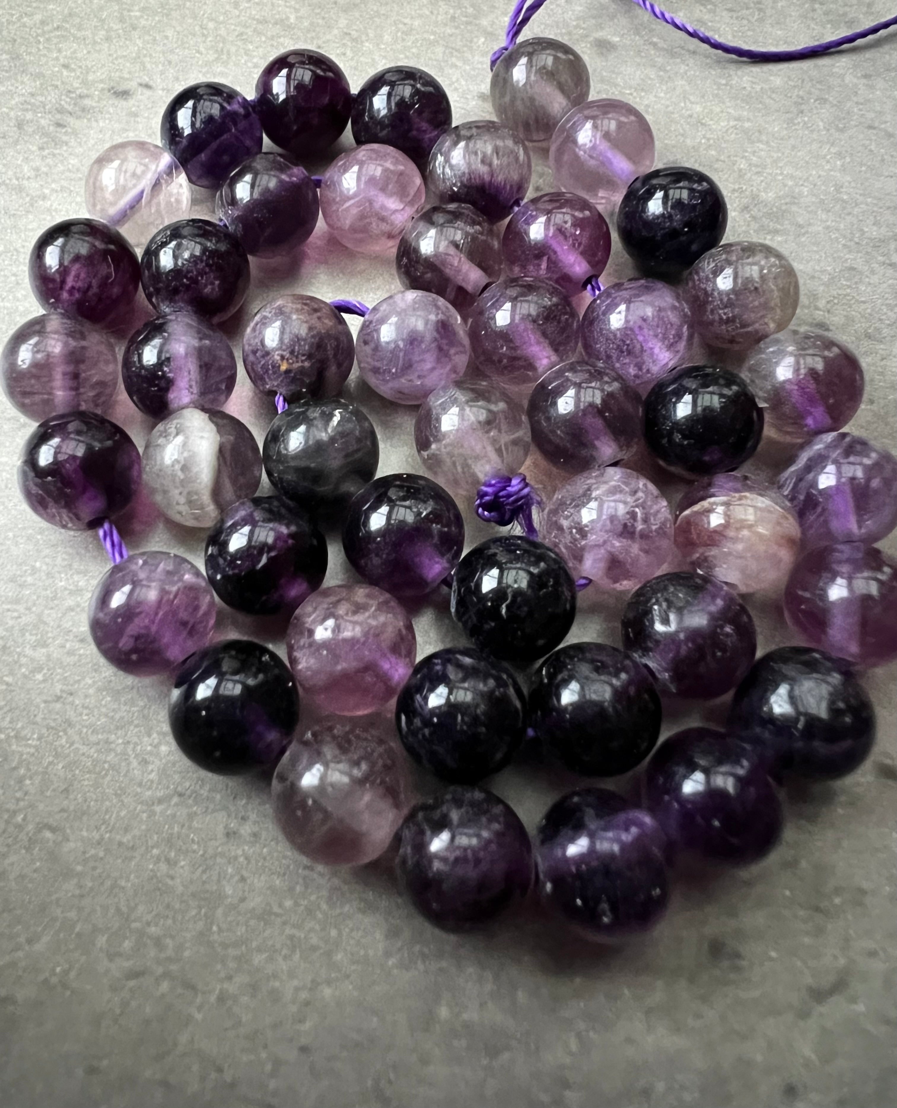 Lila Fluoritpärlor – Klarhet, Fokus & Inre Balans