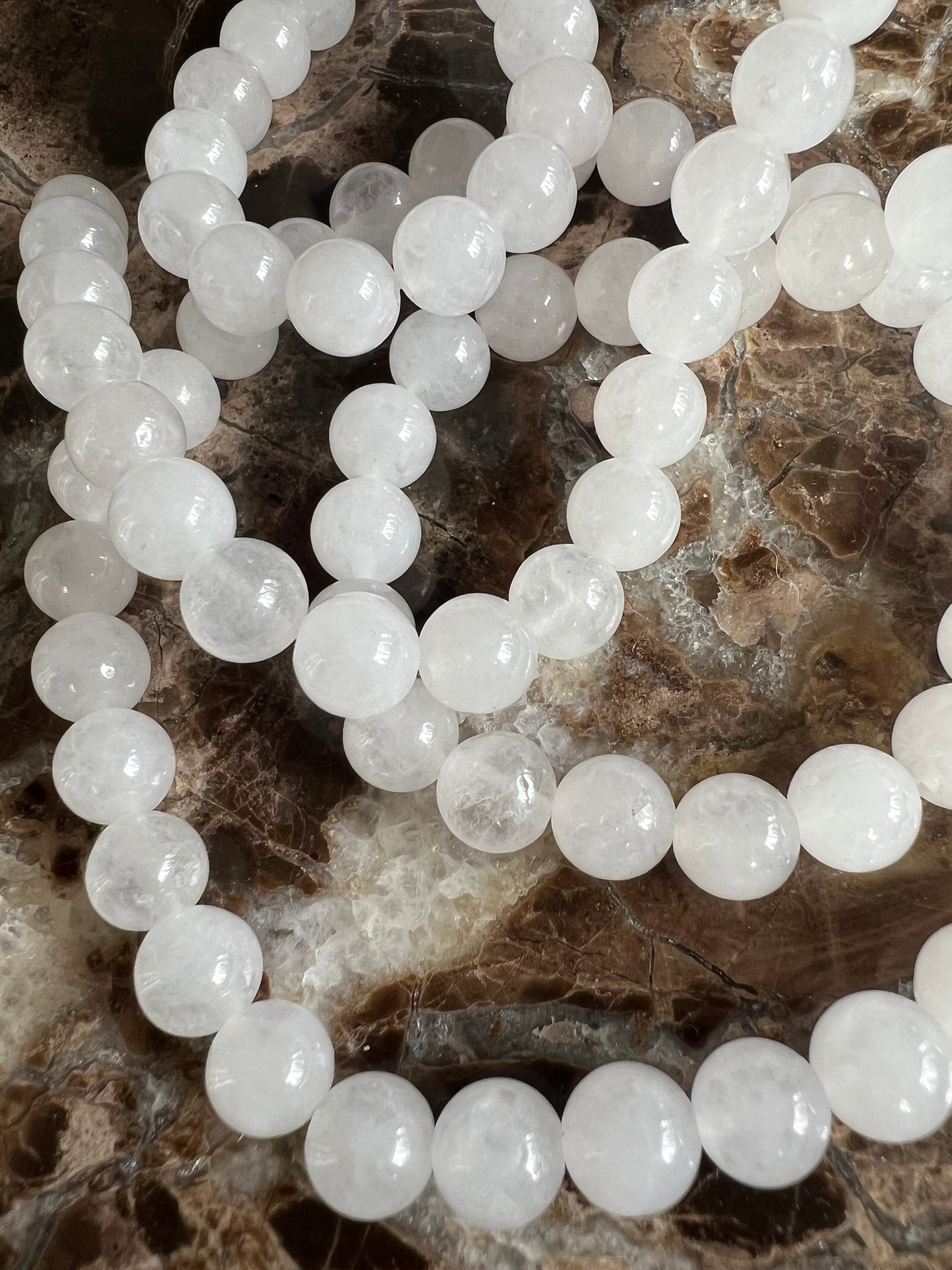 Vit Jade - Klassiska Stenpärlor för Smyckestillverkning