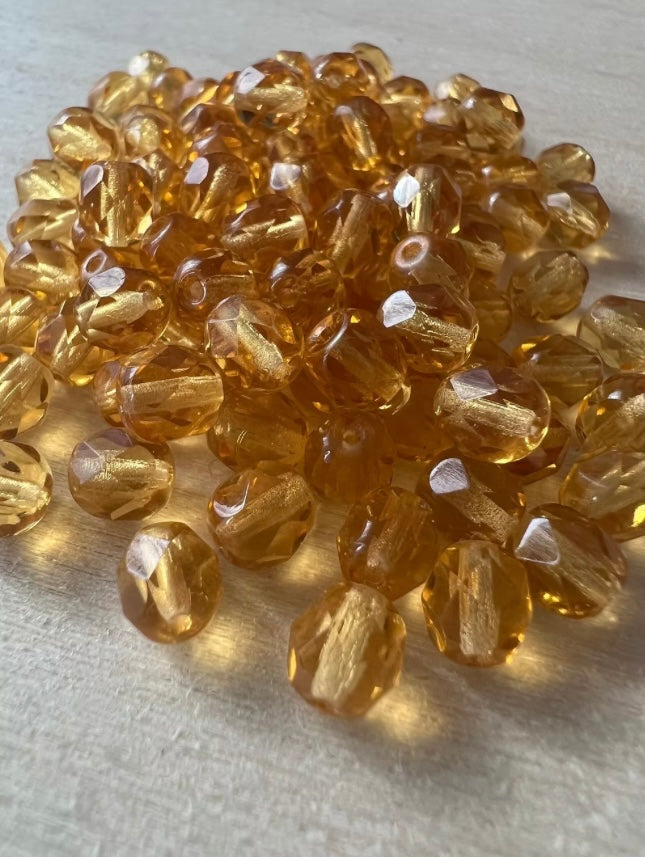 Gula Tjeckiska Glaspärlor – Smyckestillverkning